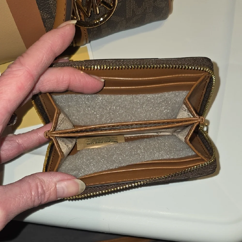 Michael Kors Brown and Tan Striped Satchel with Matching Wallet - Picture 13 of 15